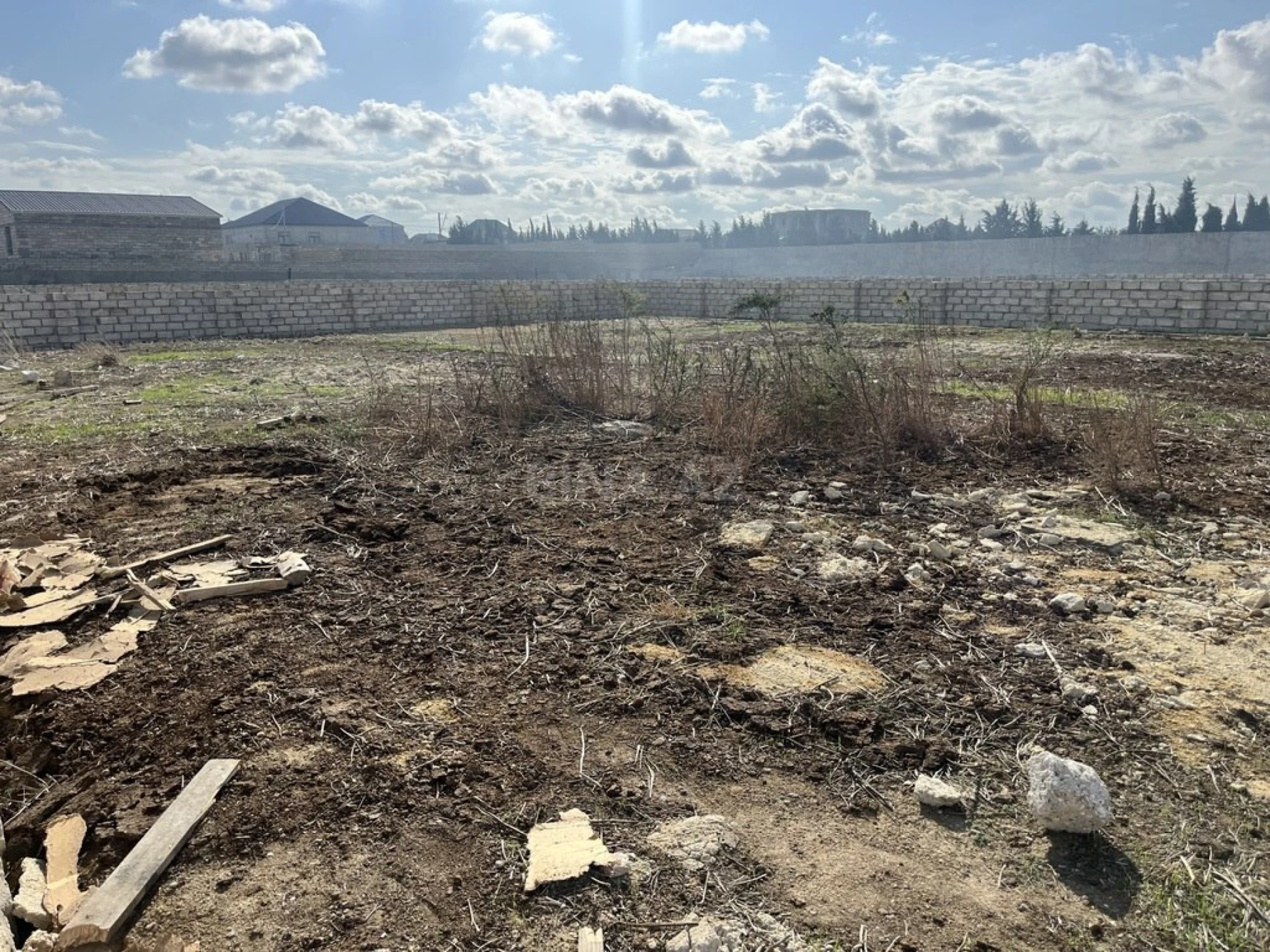 Satılır torpaq sahəsi 3 m²