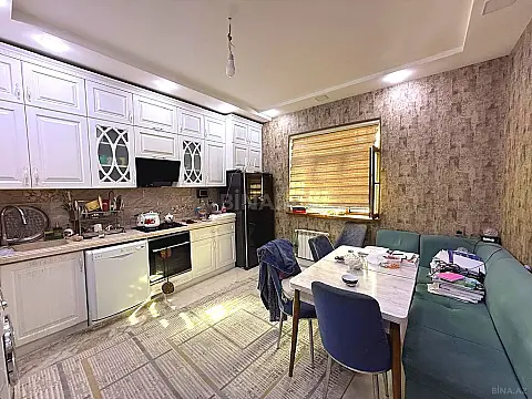 Satılır 4 otaqlı həyət evi 254.8 m²