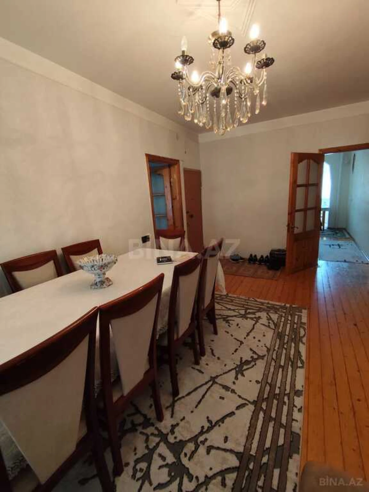 Satılır 4 otaqlı mənzil 107 m²