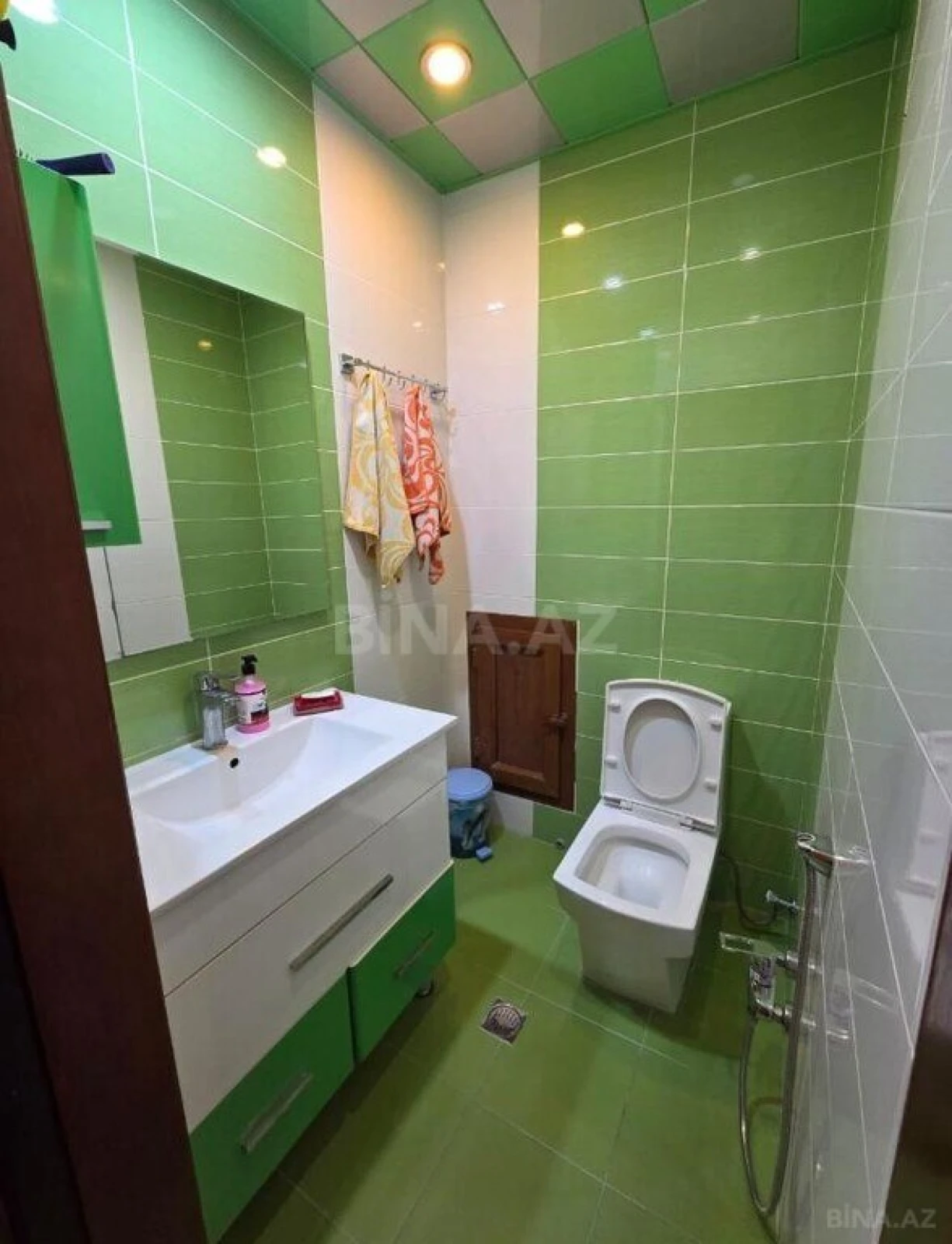 Satılır 3 otaqlı mənzil 170 m²