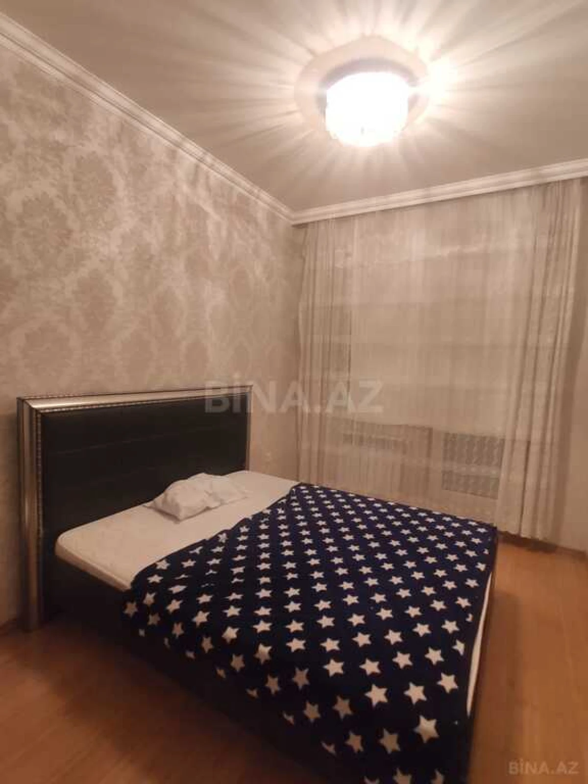 Kirayə verilir 2 otaqlı mənzil 65 m²