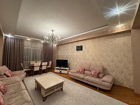 Satılır 3 otaqlı mənzil 139 m² — Bakı 3 otaq 139.00 m²