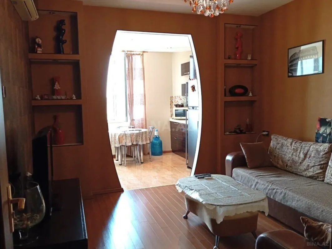 Satılır 3 otaqlı mənzil 80 m²