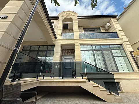Satılır 5 otaqlı həyət evi 350 m² — Bakı, Badamdar 5 otaq 350.00 m²