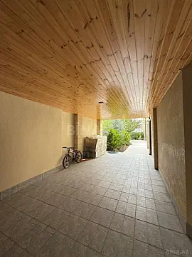 Satılır 5 otaqlı həyət evi 350 m²