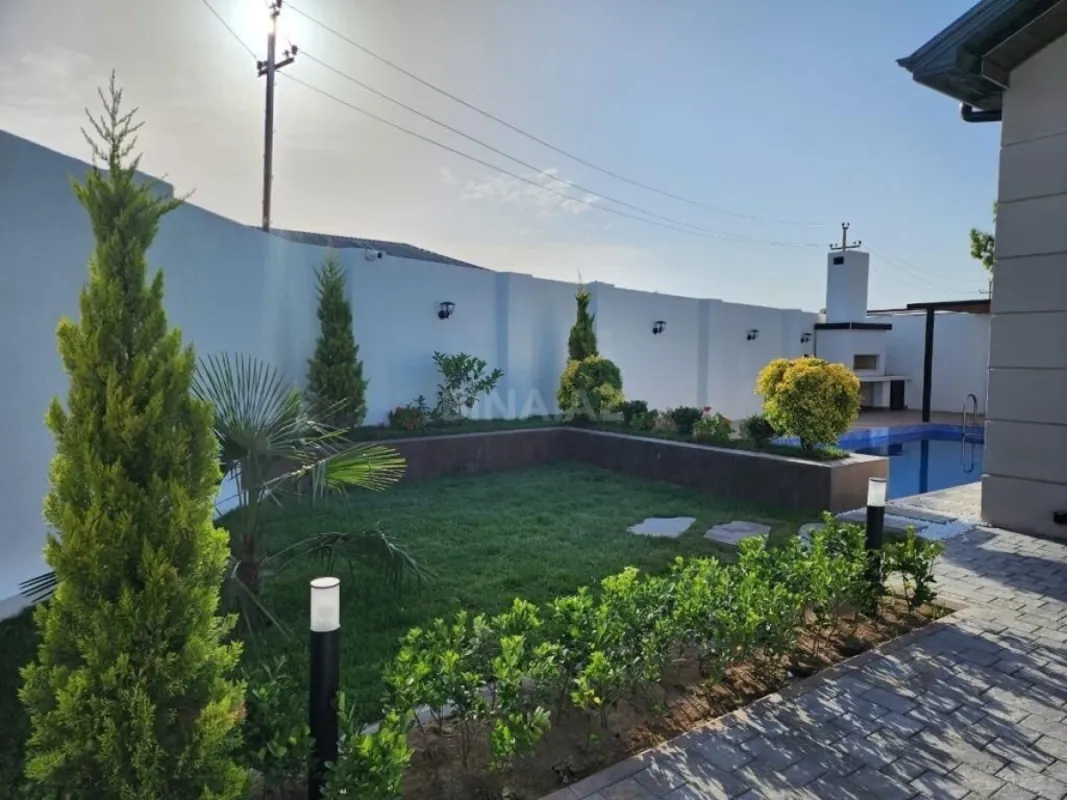 Kirayə verilir 4 otaqlı həyət evi 180 m²