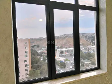 Satılır 2 otaqlı mənzil 67 m²