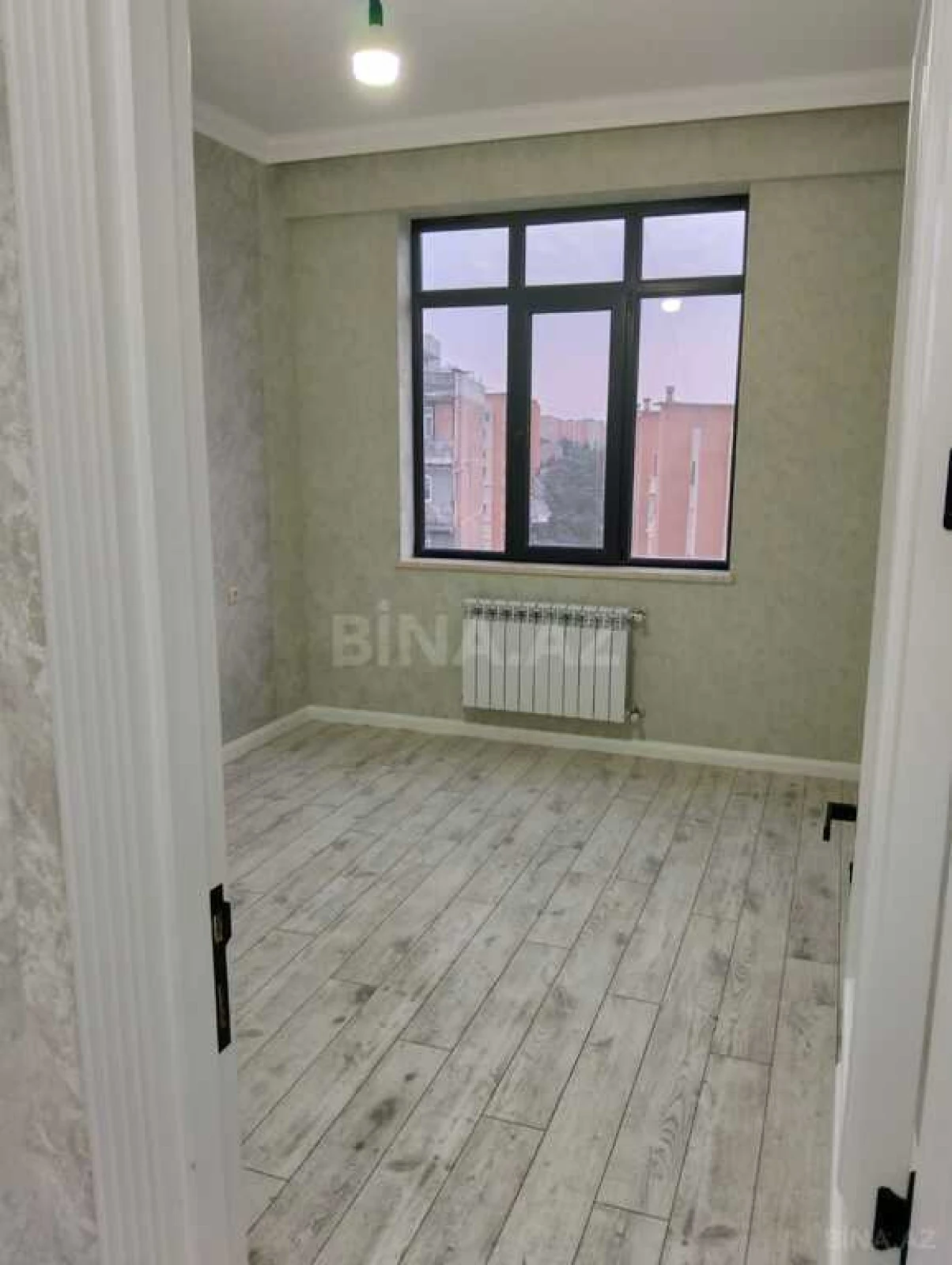 Satılır 2 otaqlı mənzil 67 m²
