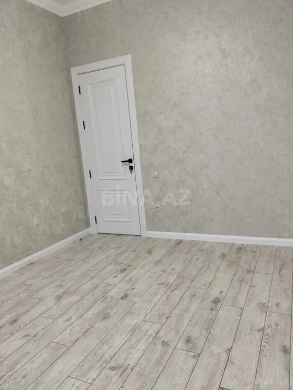 Satılır 2 otaqlı mənzil 67 m²