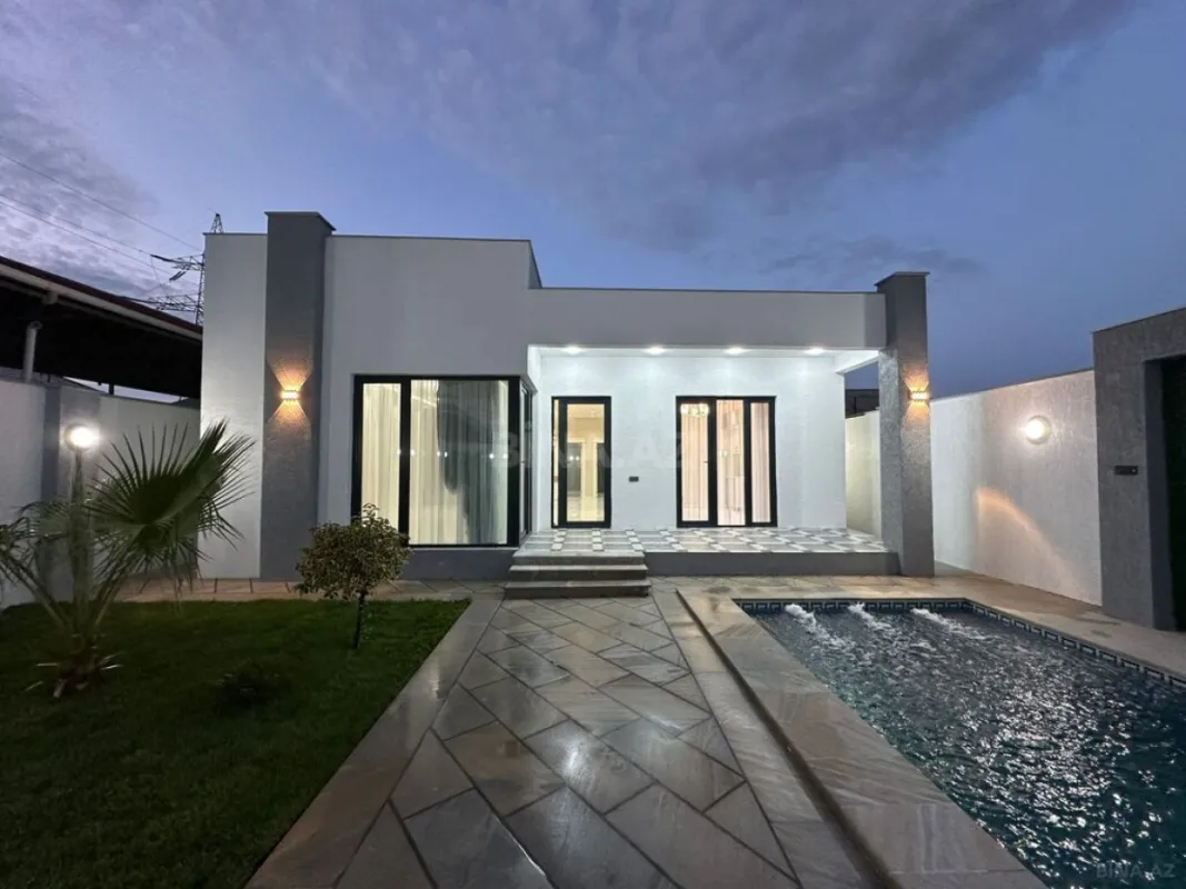 Satılır 4 otaqlı həyət evi 150 m²