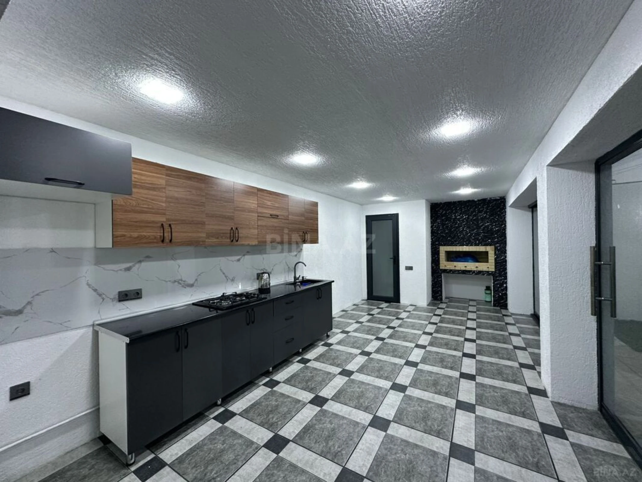 Satılır 4 otaqlı həyət evi 150 m²