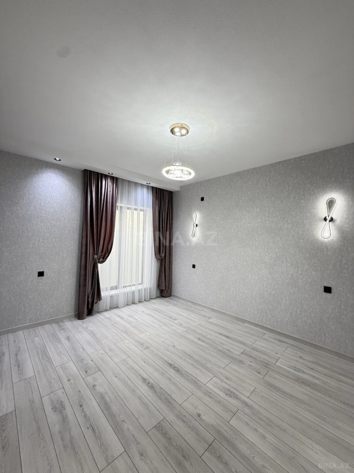 Satılır 4 otaqlı həyət evi 170 m²