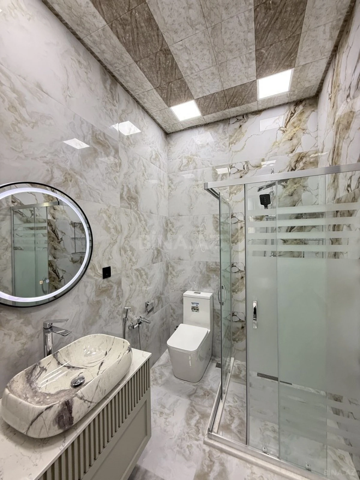 Satılır 4 otaqlı həyət evi 170 m²