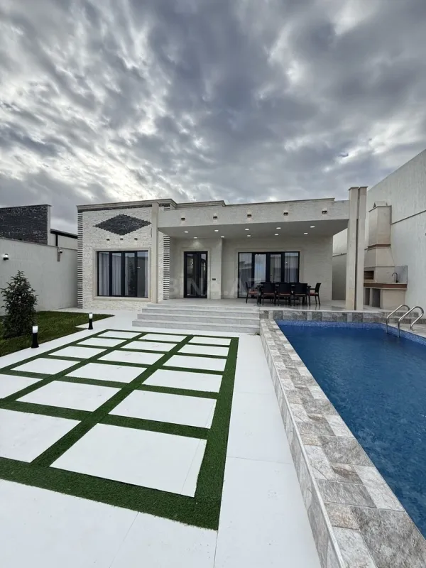 Satılır 4 otaqlı həyət evi 170 m²