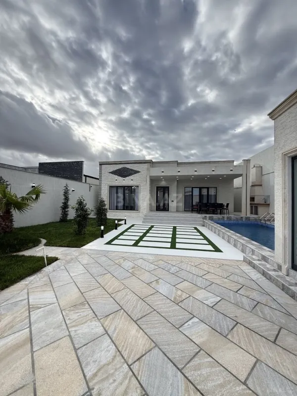 Satılır 4 otaqlı həyət evi 170 m²