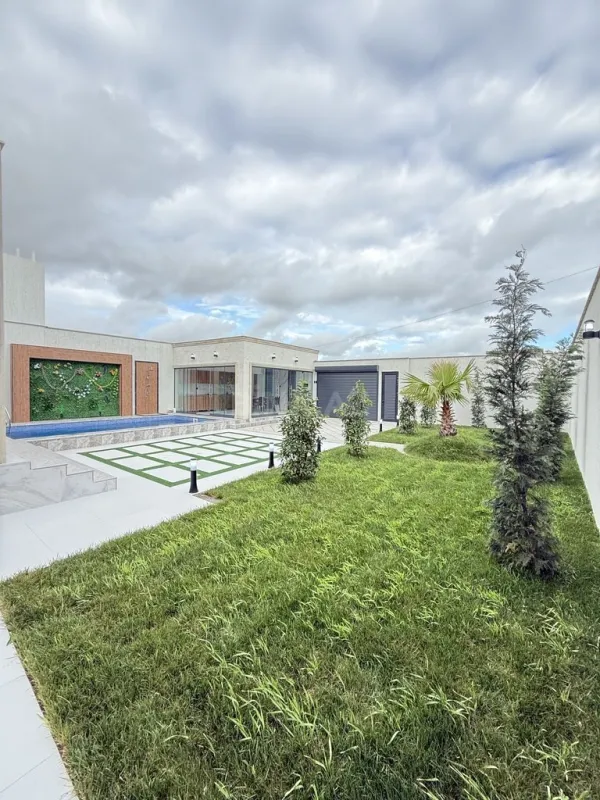Satılır 4 otaqlı həyət evi 170 m²