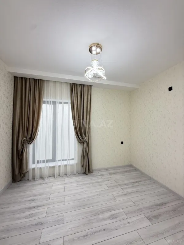 Satılır 4 otaqlı həyət evi 170 m²