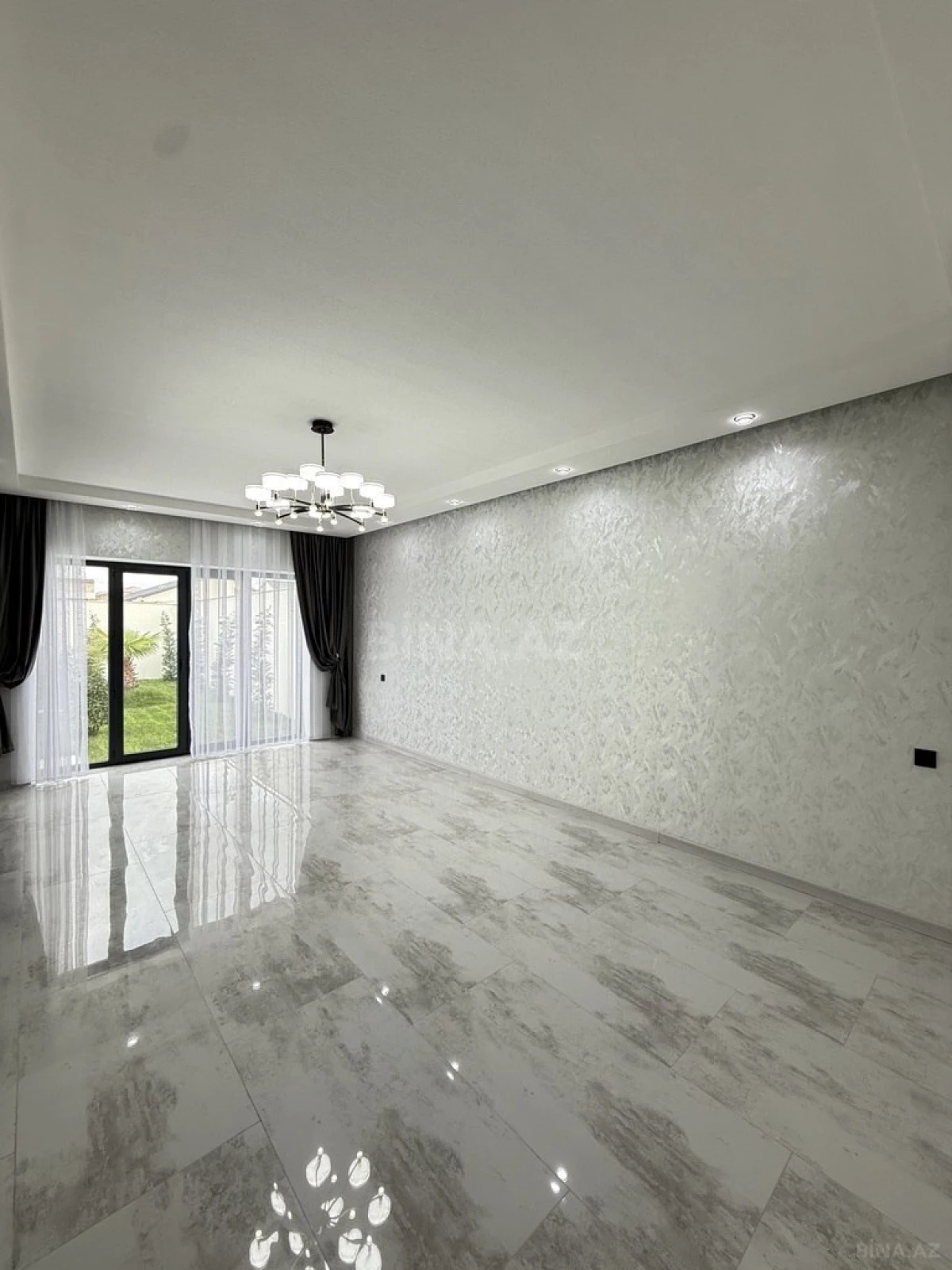 Satılır 4 otaqlı həyət evi 170 m²