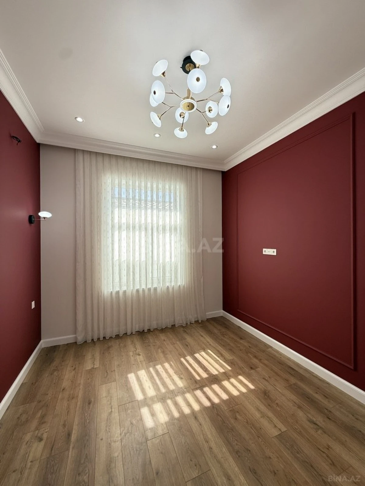 Satılır 4 otaqlı həyət evi 140 m²