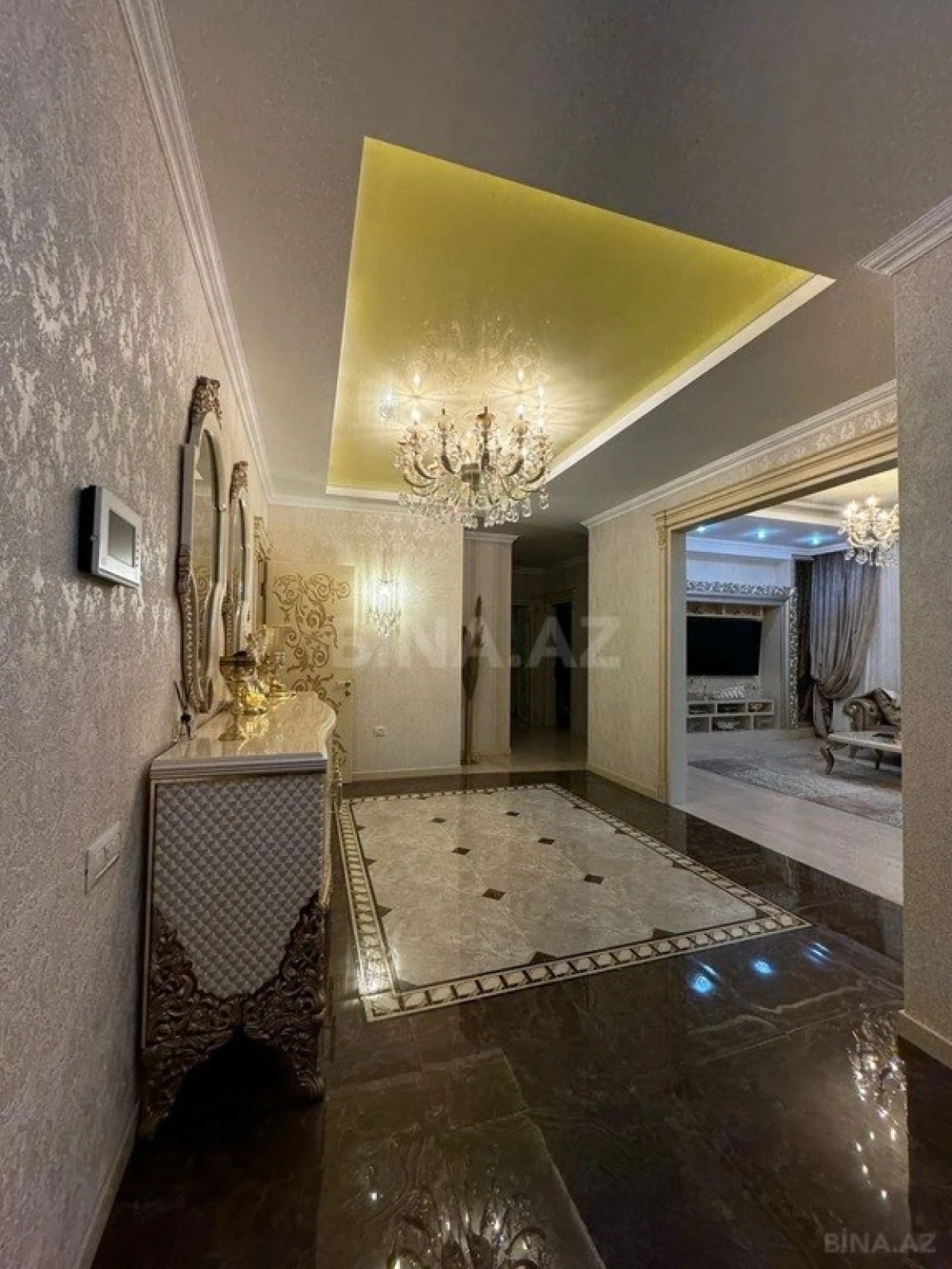 Kirayə verilir 3 otaqlı mənzil 110 m²