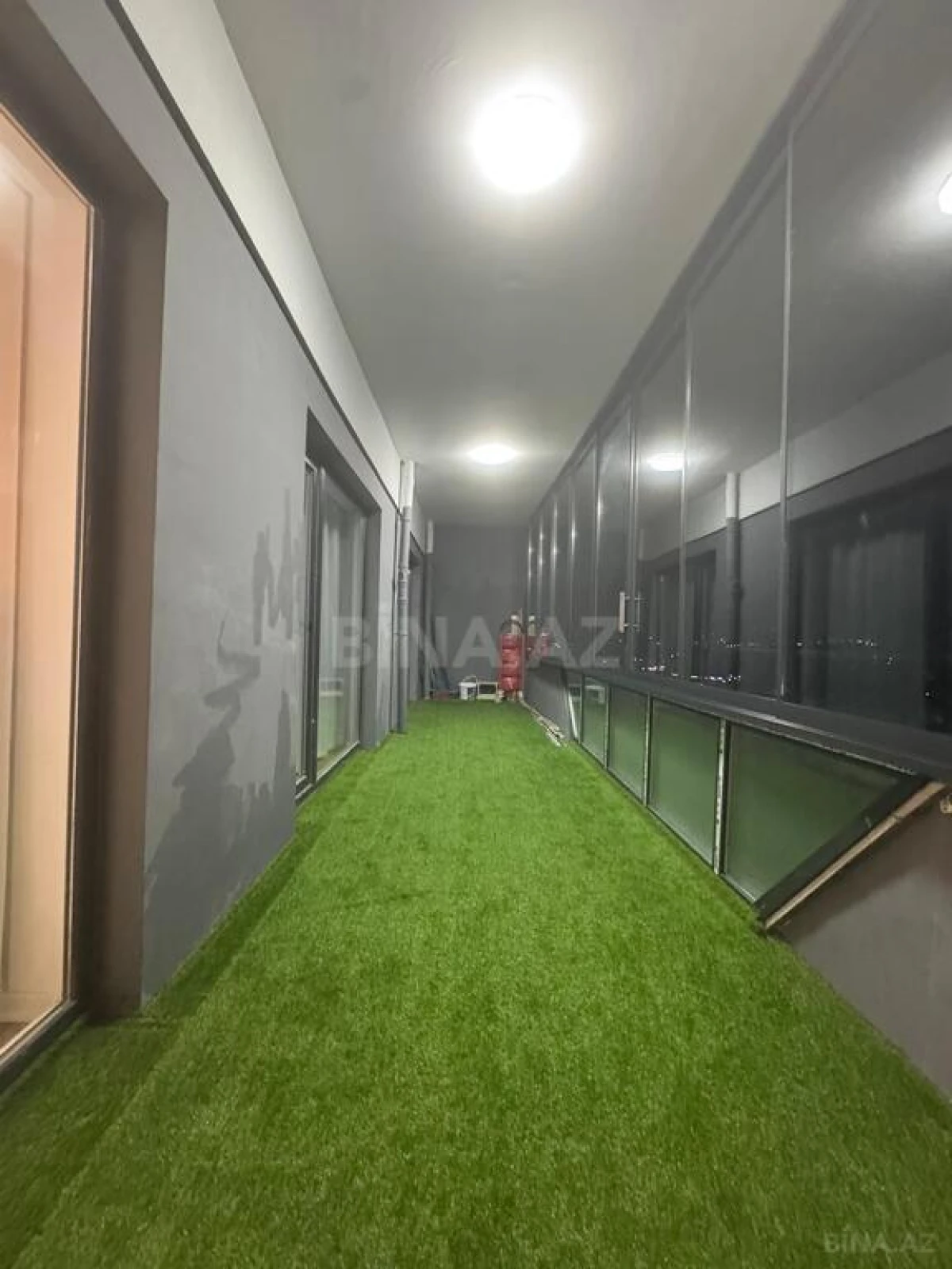 Kirayə verilir 3 otaqlı mənzil 105 m²