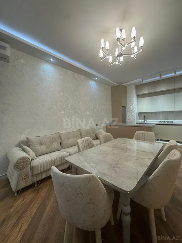 Kirayə verilir 3 otaqlı mənzil 105 m²
