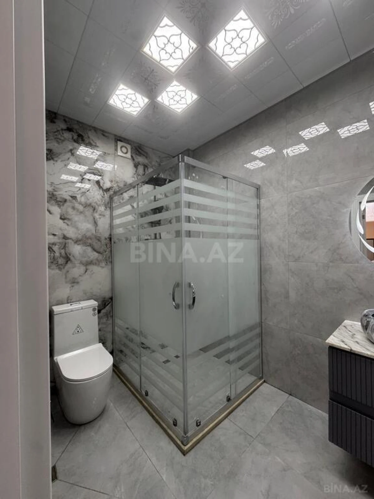 Kirayə verilir 3 otaqlı mənzil 105 m²