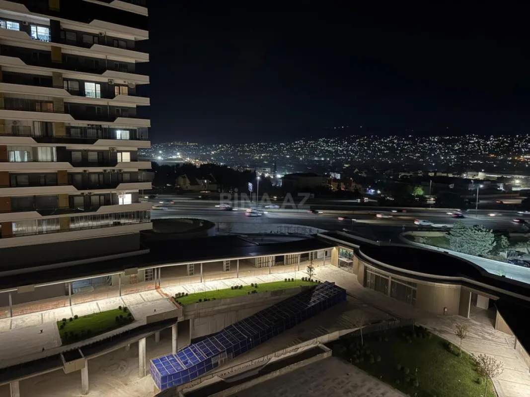 Kirayə verilir 3 otaqlı mənzil 105 m²