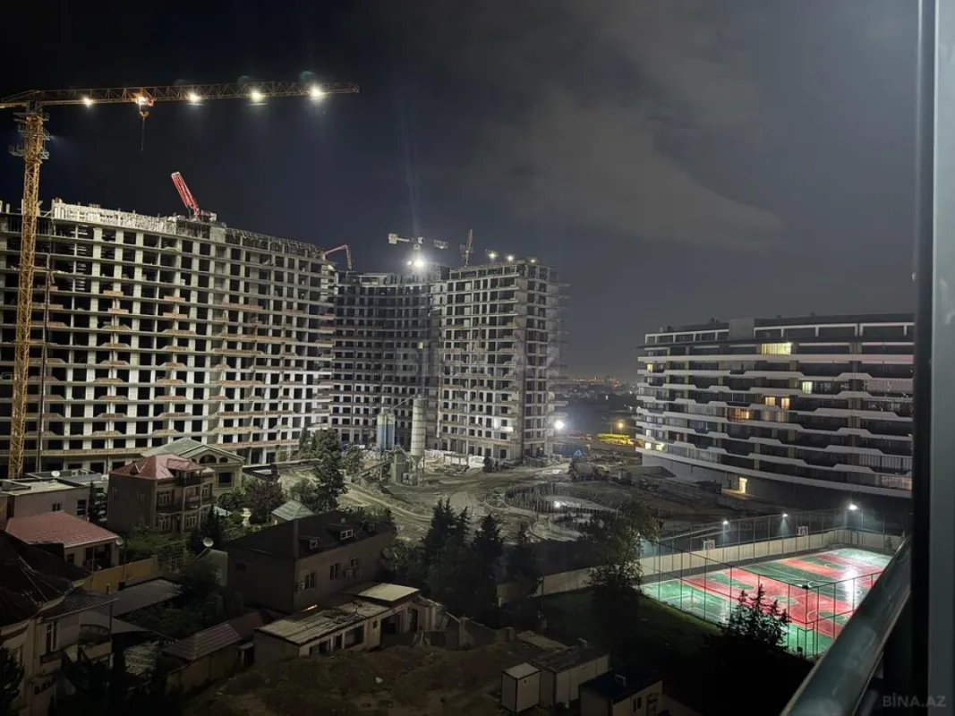 Kirayə verilir 3 otaqlı mənzil 105 m²