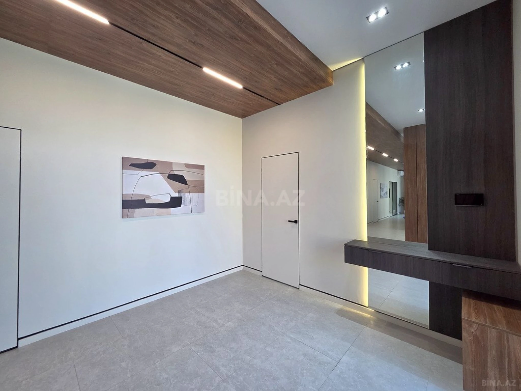 Satılır 4 otaqlı həyət evi 230 m²