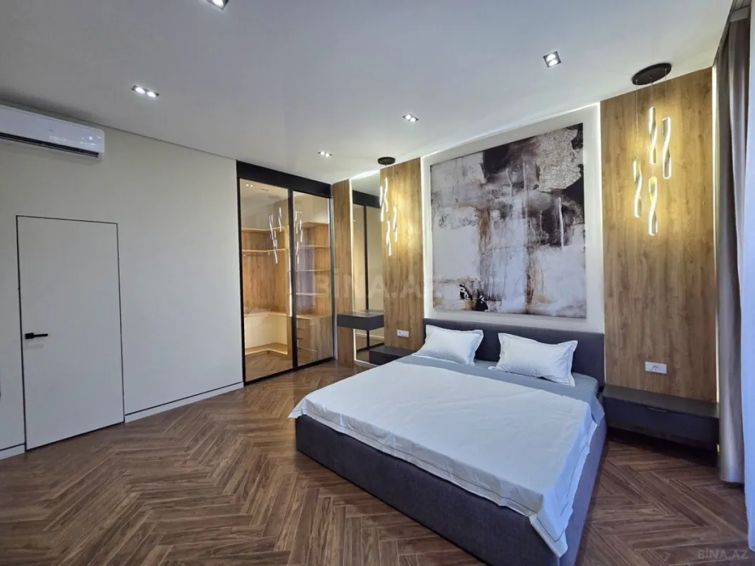 Satılır 4 otaqlı həyət evi 230 m²