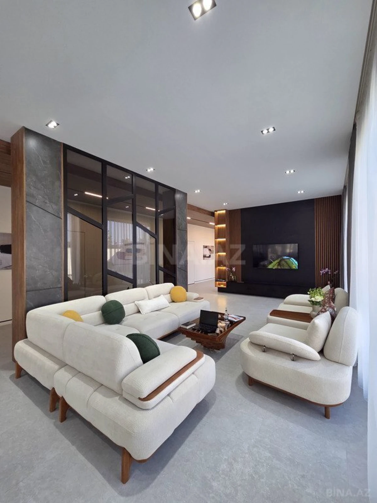 Satılır 4 otaqlı həyət evi 230 m²