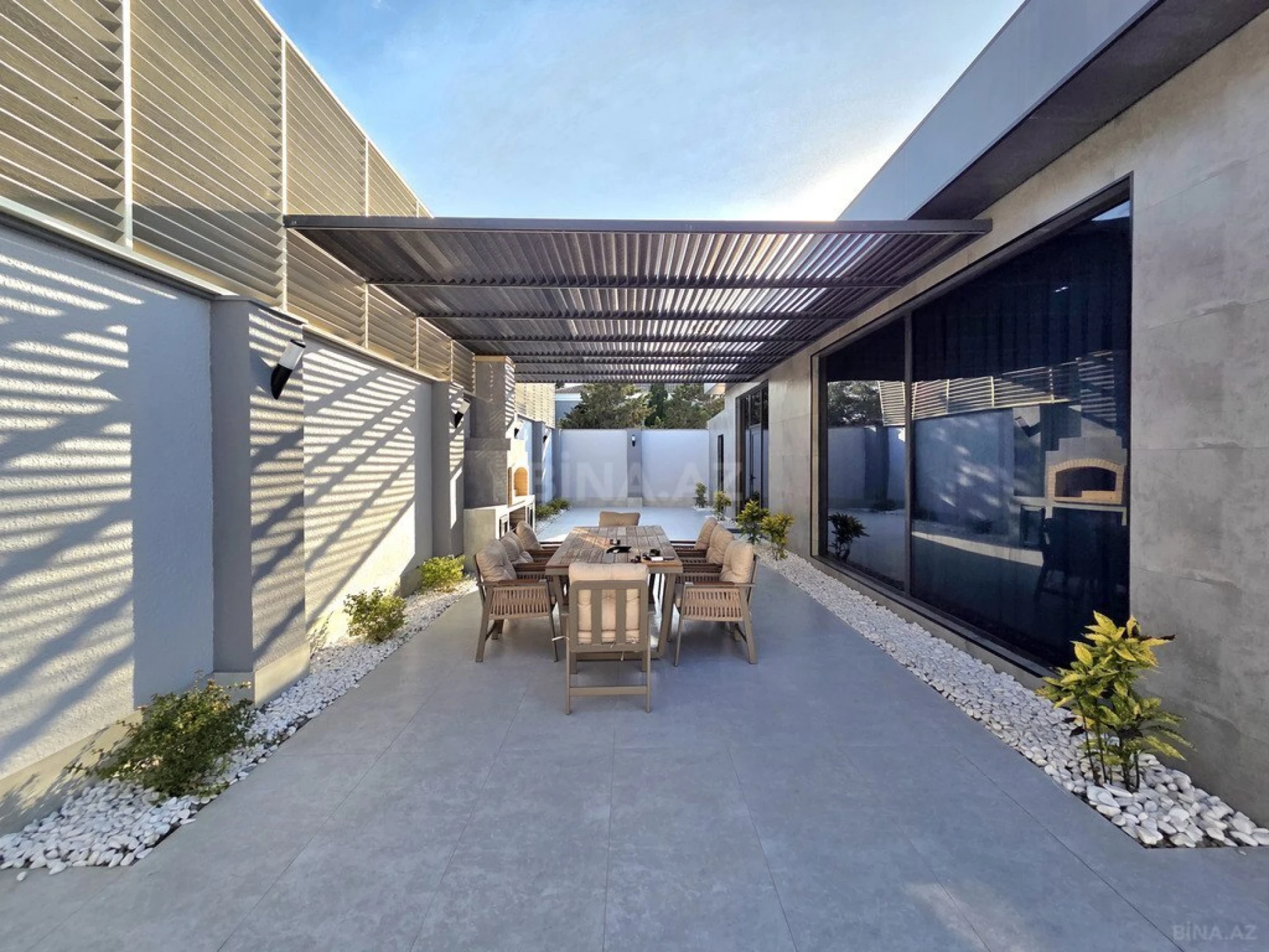 Satılır 4 otaqlı həyət evi 230 m²