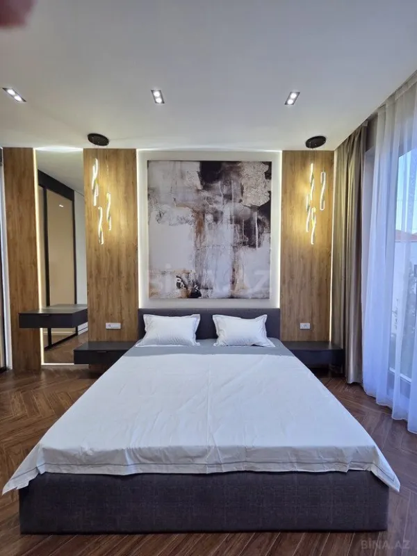 Satılır 4 otaqlı həyət evi 230 m²