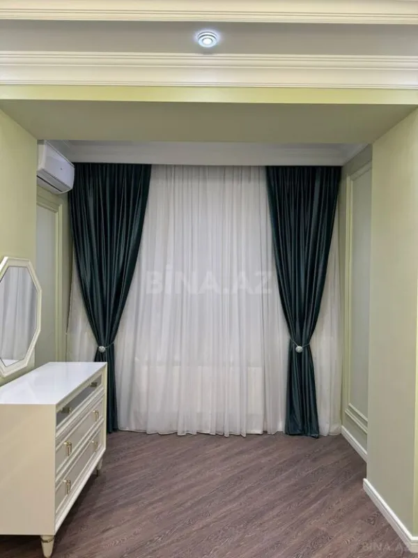Kirayə verilir 2 otaqlı mənzil 80 m²