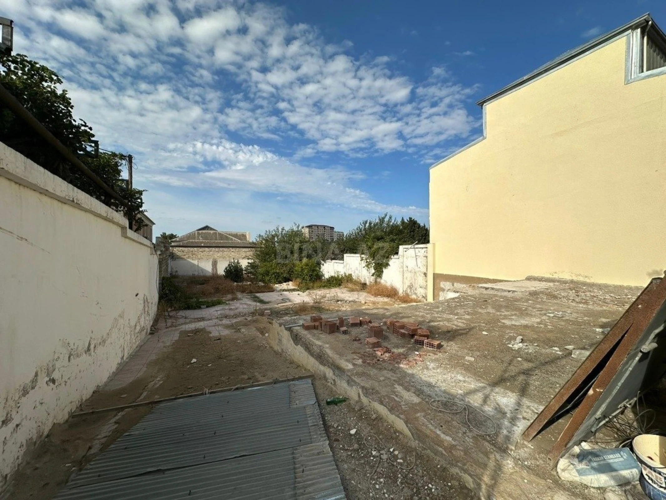 Satılır torpaq sahəsi 7 m²