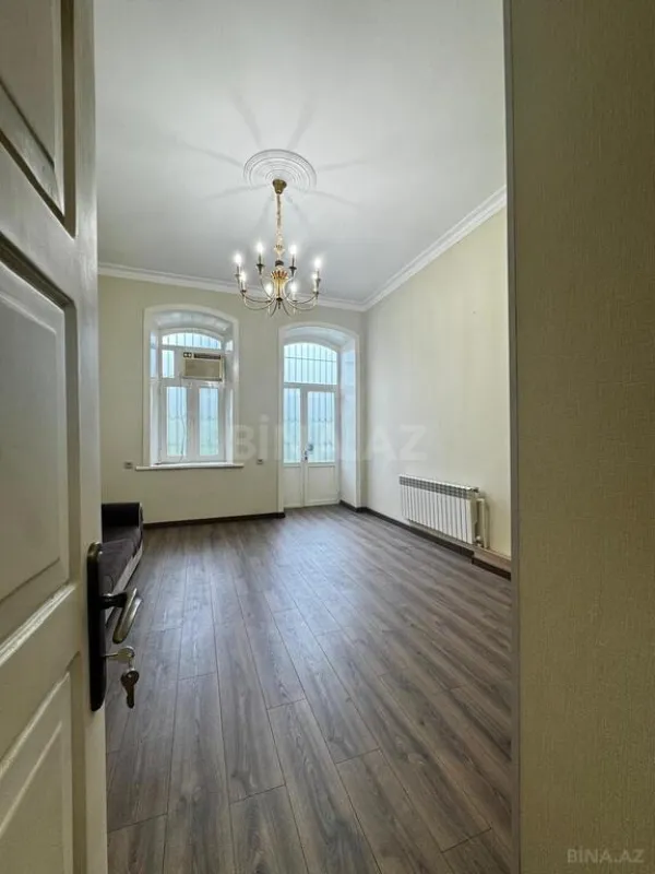 Kirayə verilir 3 otaqlı ofis 90 m²