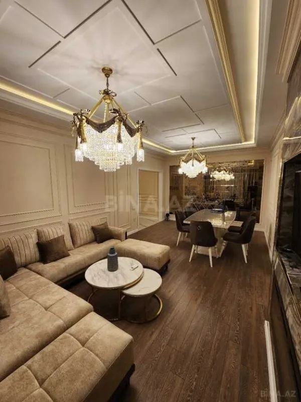 Kirayə verilir 2 otaqlı mənzil 107 m²