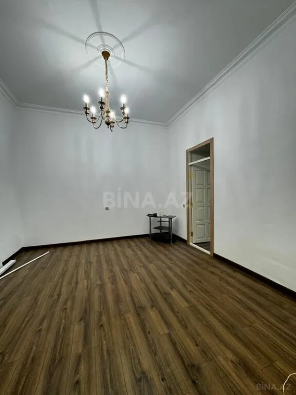 Kirayə verilir 3 otaqlı ofis 90 m²