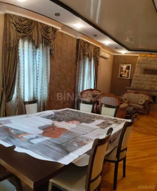 Satılır 8 otaqlı həyət evi 630 m²
