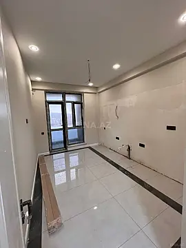Satılır 4 otaqlı mənzil 138 m²