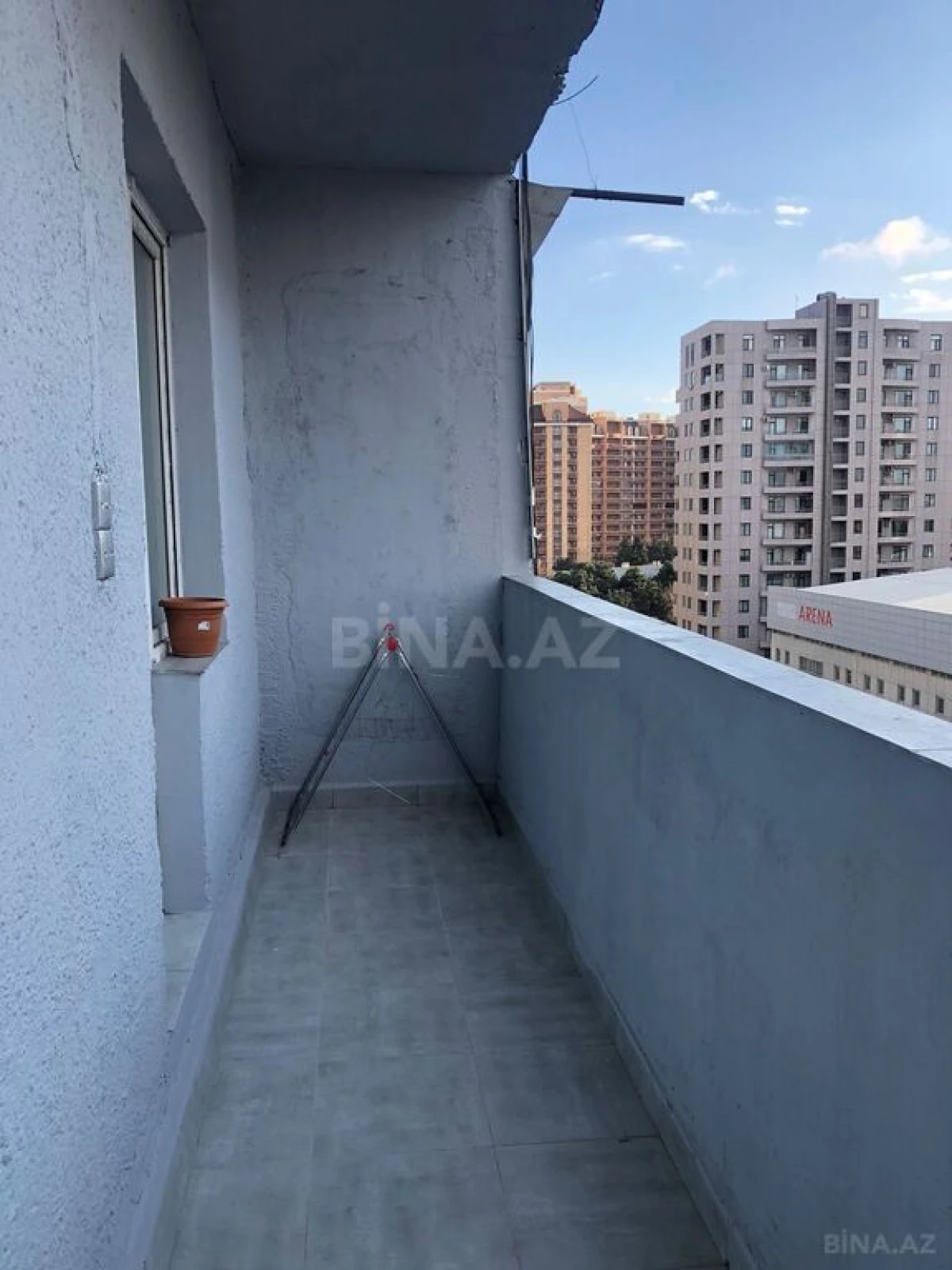Satılır 3 otaqlı mənzil 86 m²