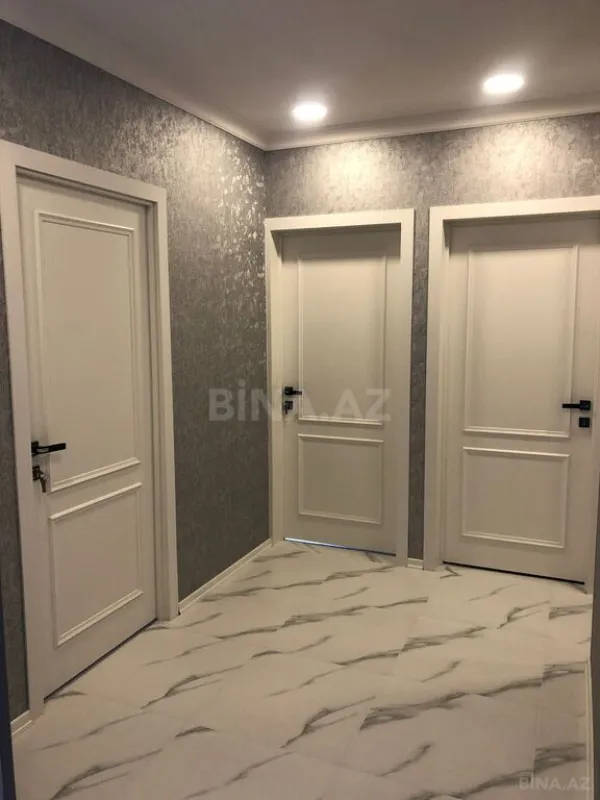 Satılır 3 otaqlı mənzil 86 m²