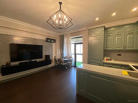 Satılır 3 otaqlı mənzil 104 m²