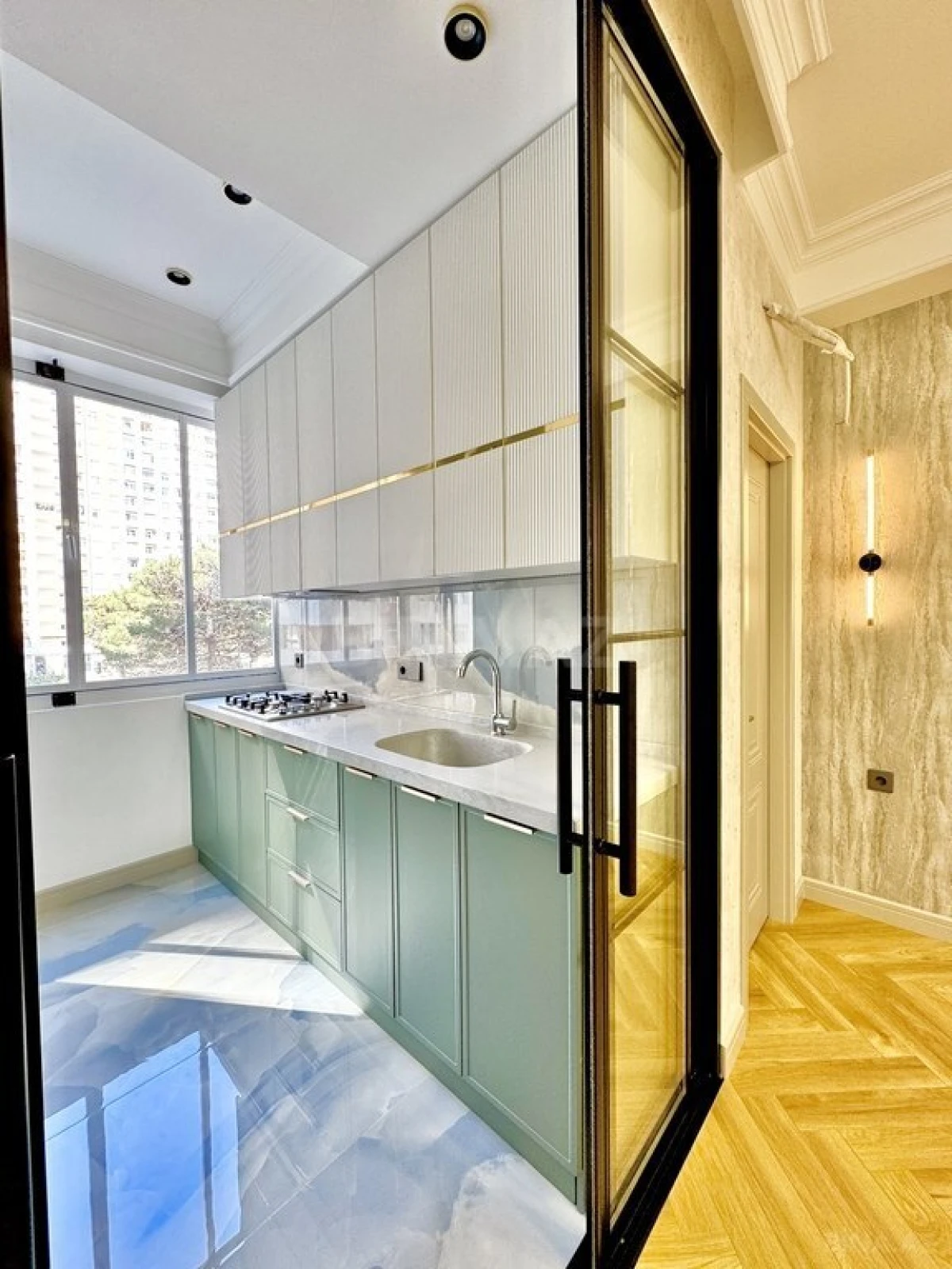 Satılır 3 otaqlı mənzil 70 m²