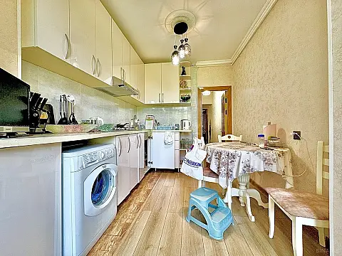 Satılır 3 otaqlı mənzil 85 m²