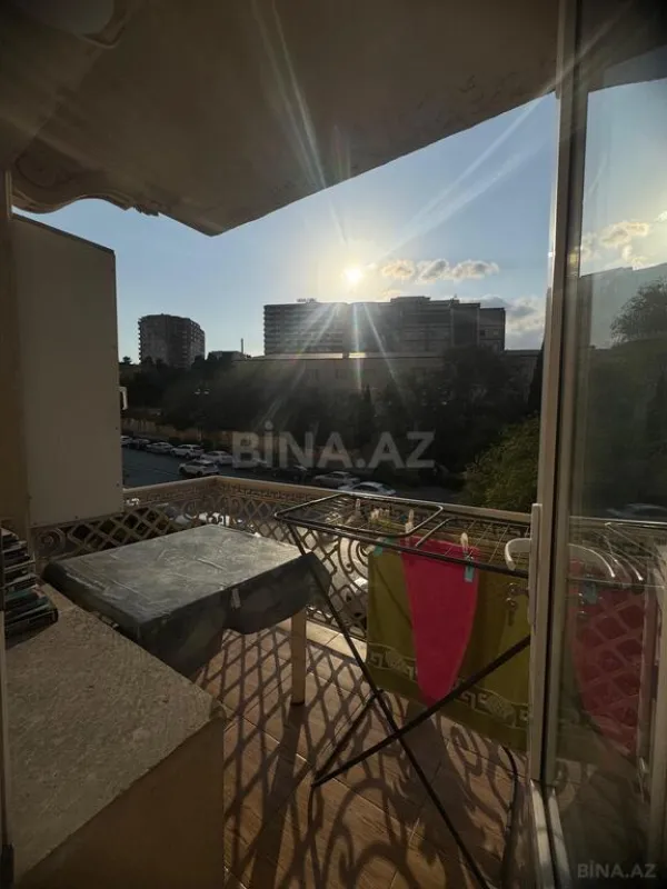 Satılır 2 otaqlı mənzil 50 m²