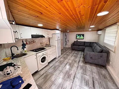 Satılır 6 otaqlı həyət evi 200 m²