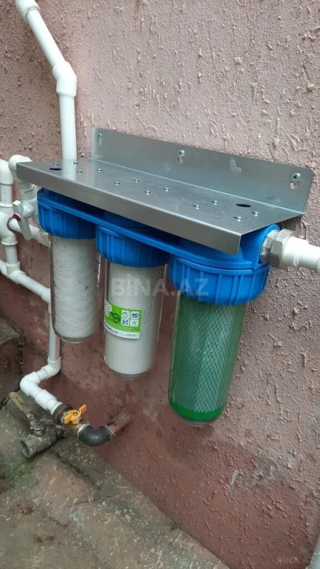 Satılır 6 otaqlı həyət evi 200 m²