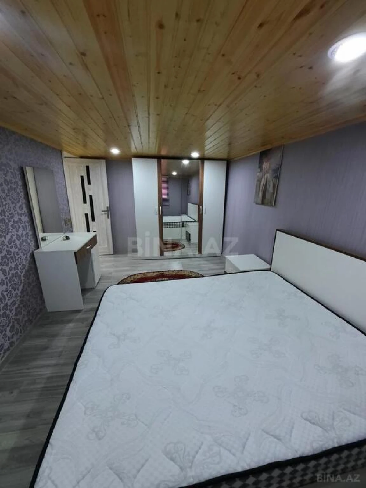Satılır 6 otaqlı həyət evi 200 m²